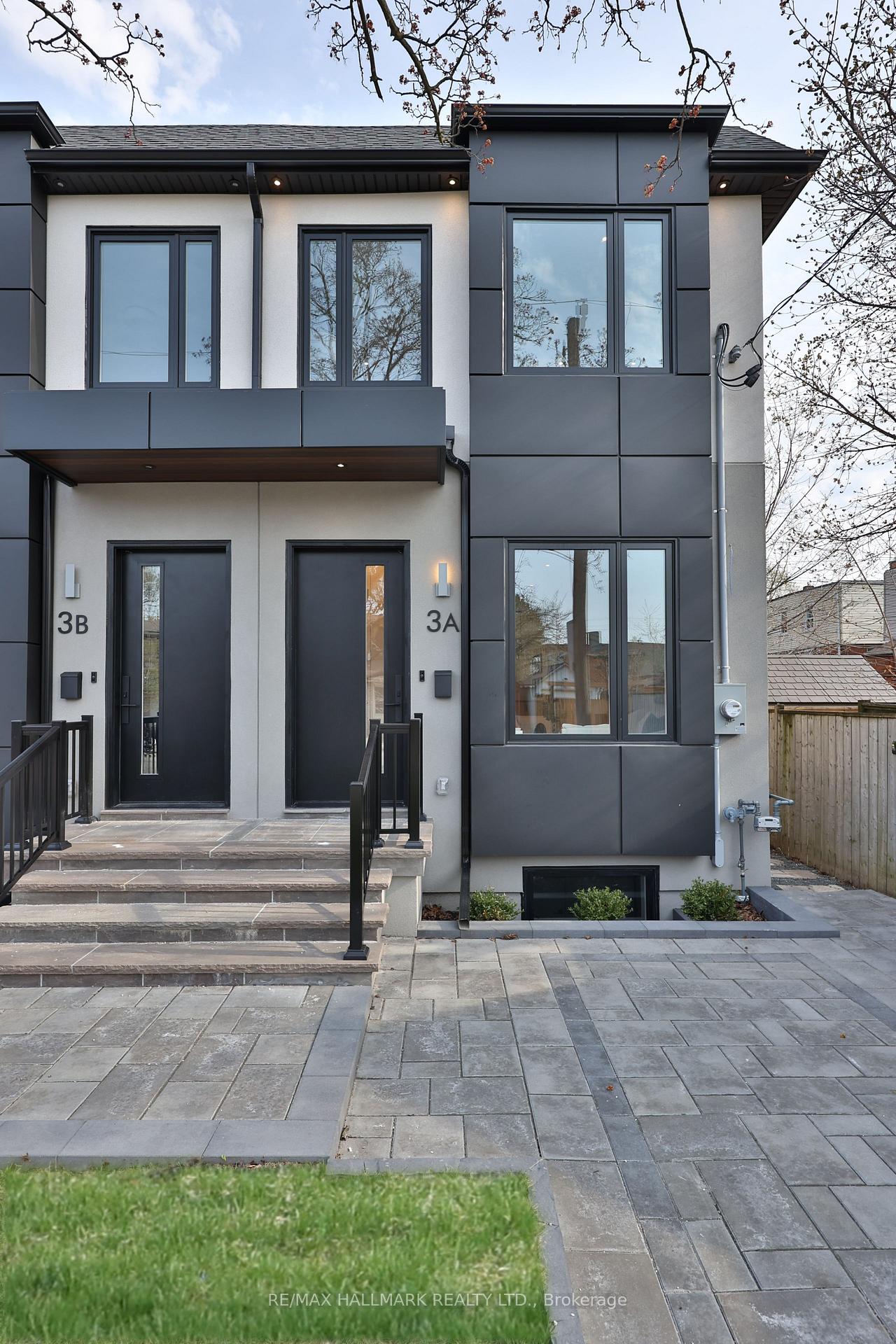 3A Linton Avenue, Toronto E06, ON M1N 1W5