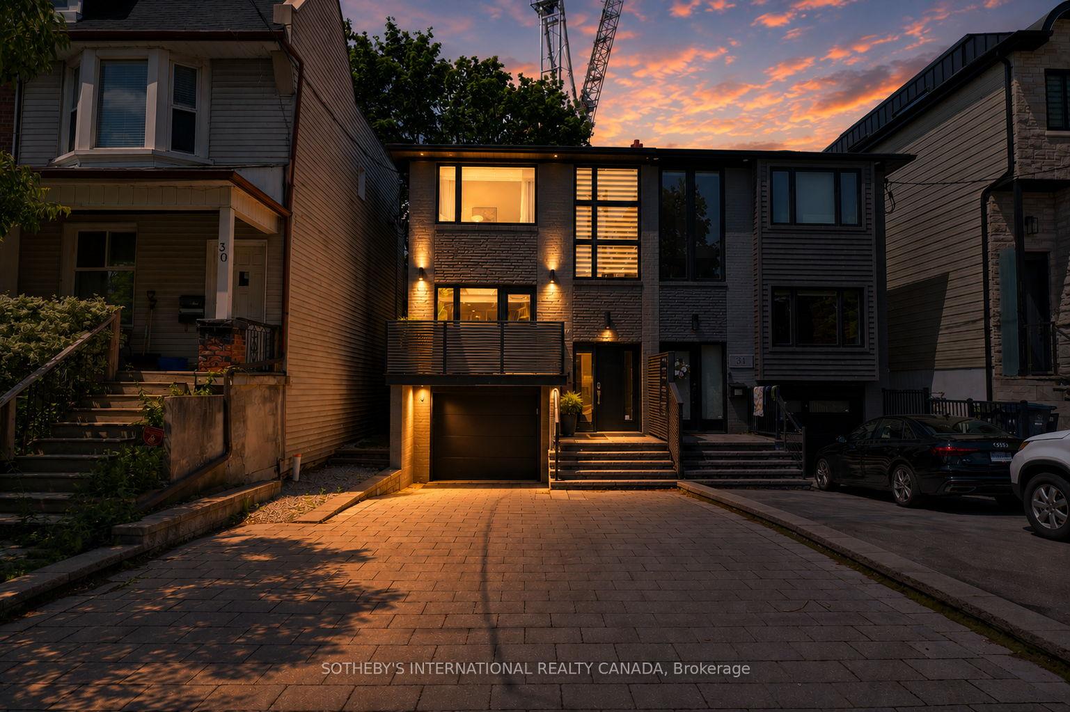 32 Eaton Avenue, Toronto E03, ON M4J 2Z5