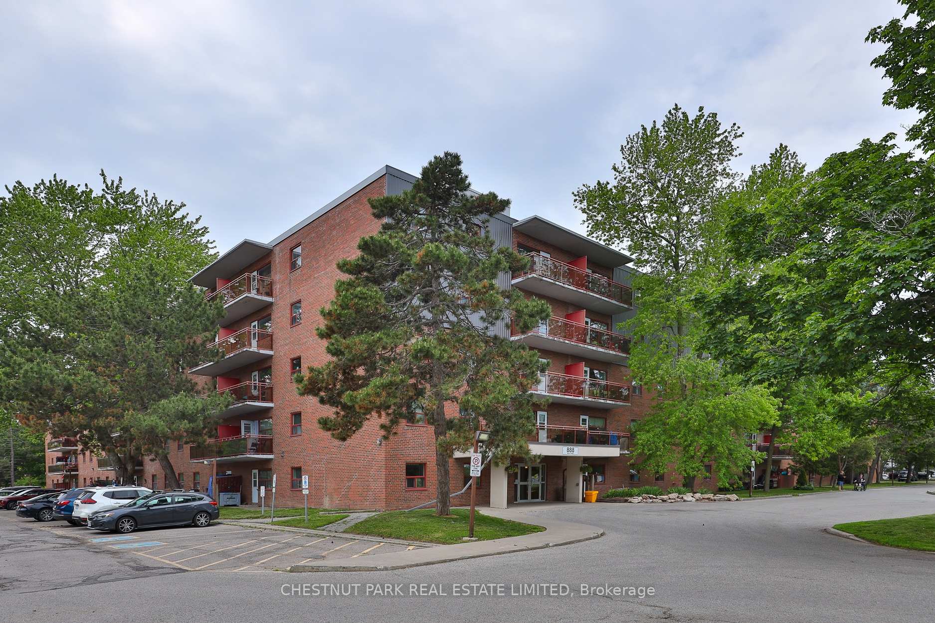 888 Glen Street 507, Oshawa, ON L1J 5Z4