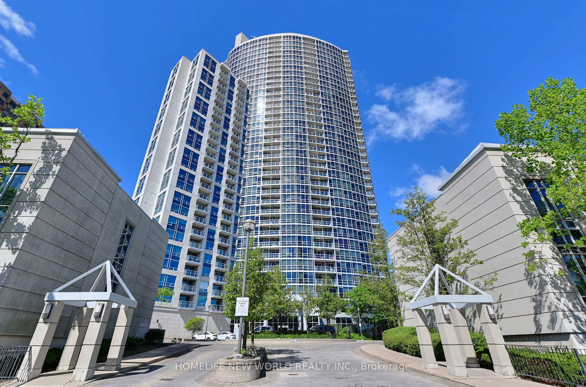 83 Borough Drive 1105, Toronto E09, ON M1P 5E4