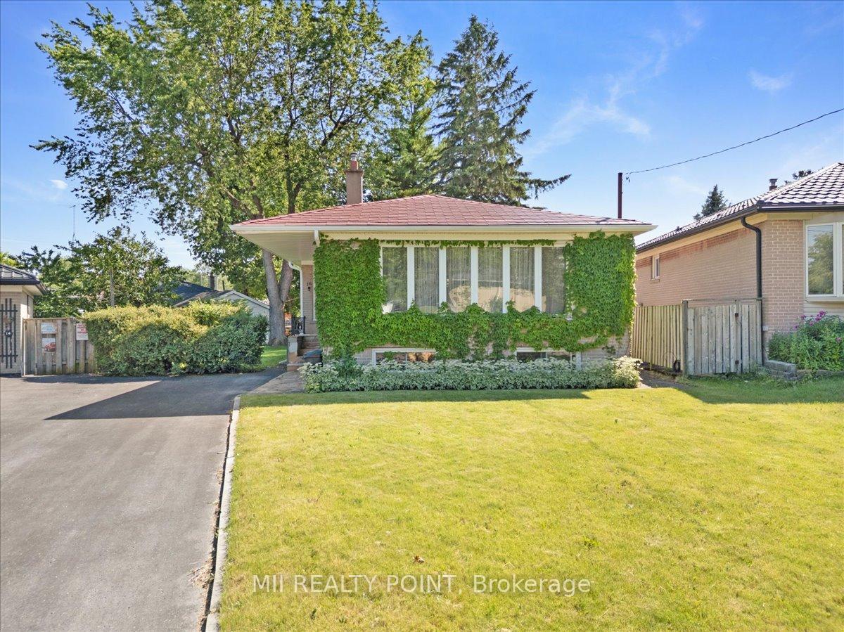 16 Jeffton Crescent, Toronto E09, ON M1G 2R5