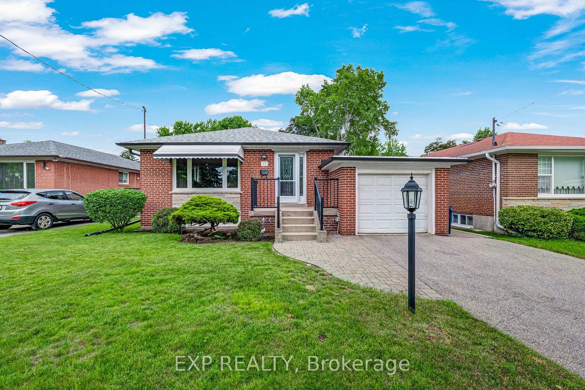 17 Marlena Drive, Toronto E10, ON M1E 2Y9