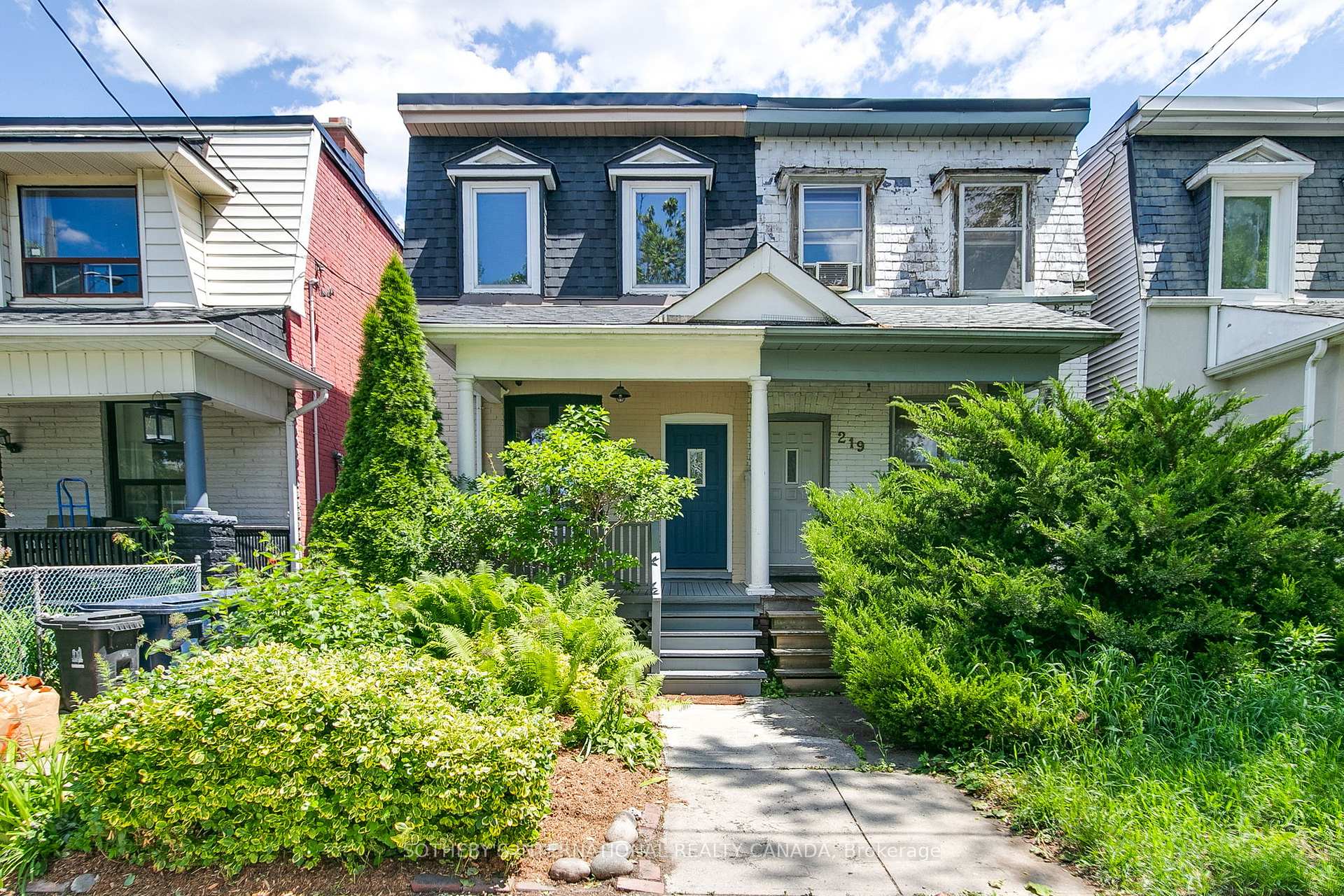 221 Booth Avenue, Toronto E01, ON M4M 2M6