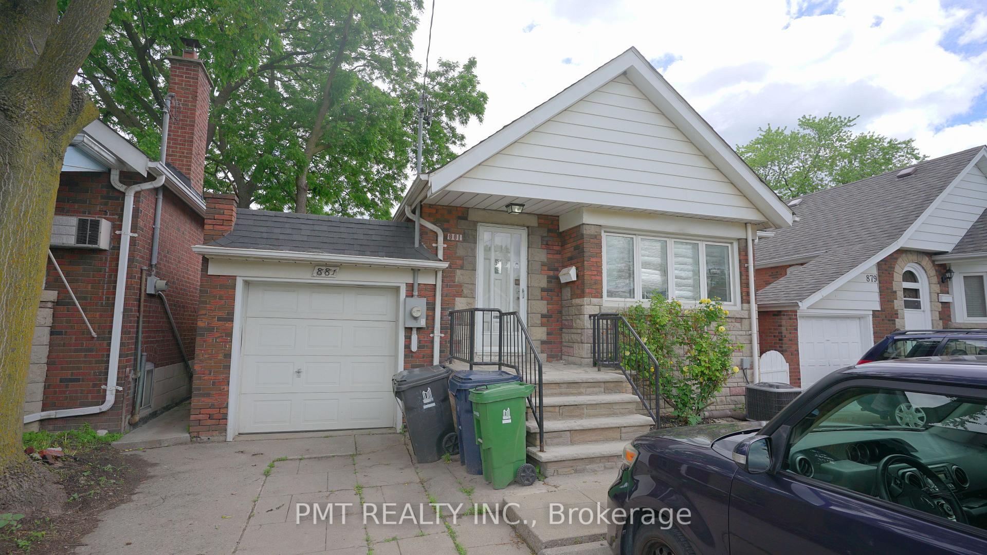 881 Coxwell Avenue Lower, Toronto E03, ON M4C 3G1