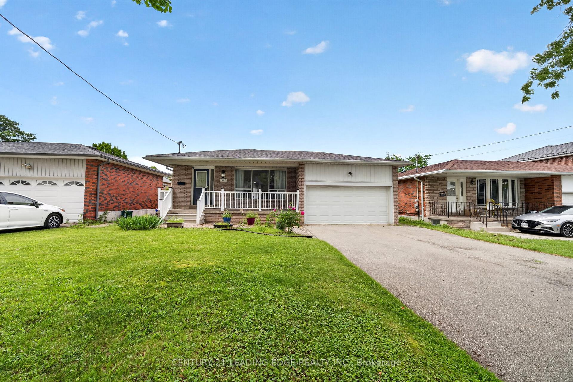 4012 Ellesmere Road, Toronto E10, ON M1C 1J2