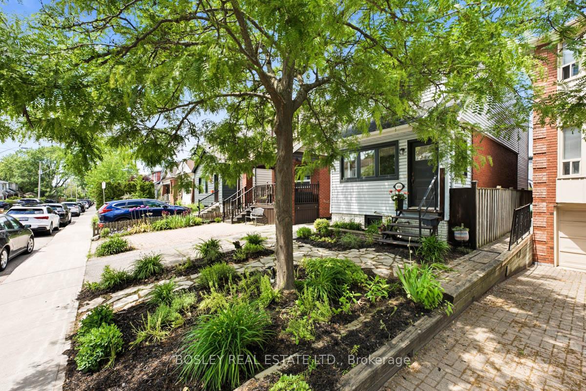 308 Springdale Boulevard, Toronto E03, ON M4C 2A2