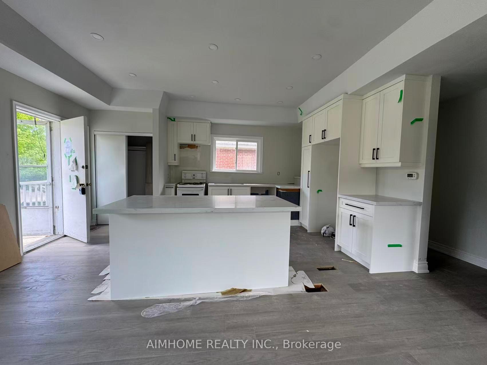 36 Moraine Hill Drive, Toronto E05, ON M1T 1Z9