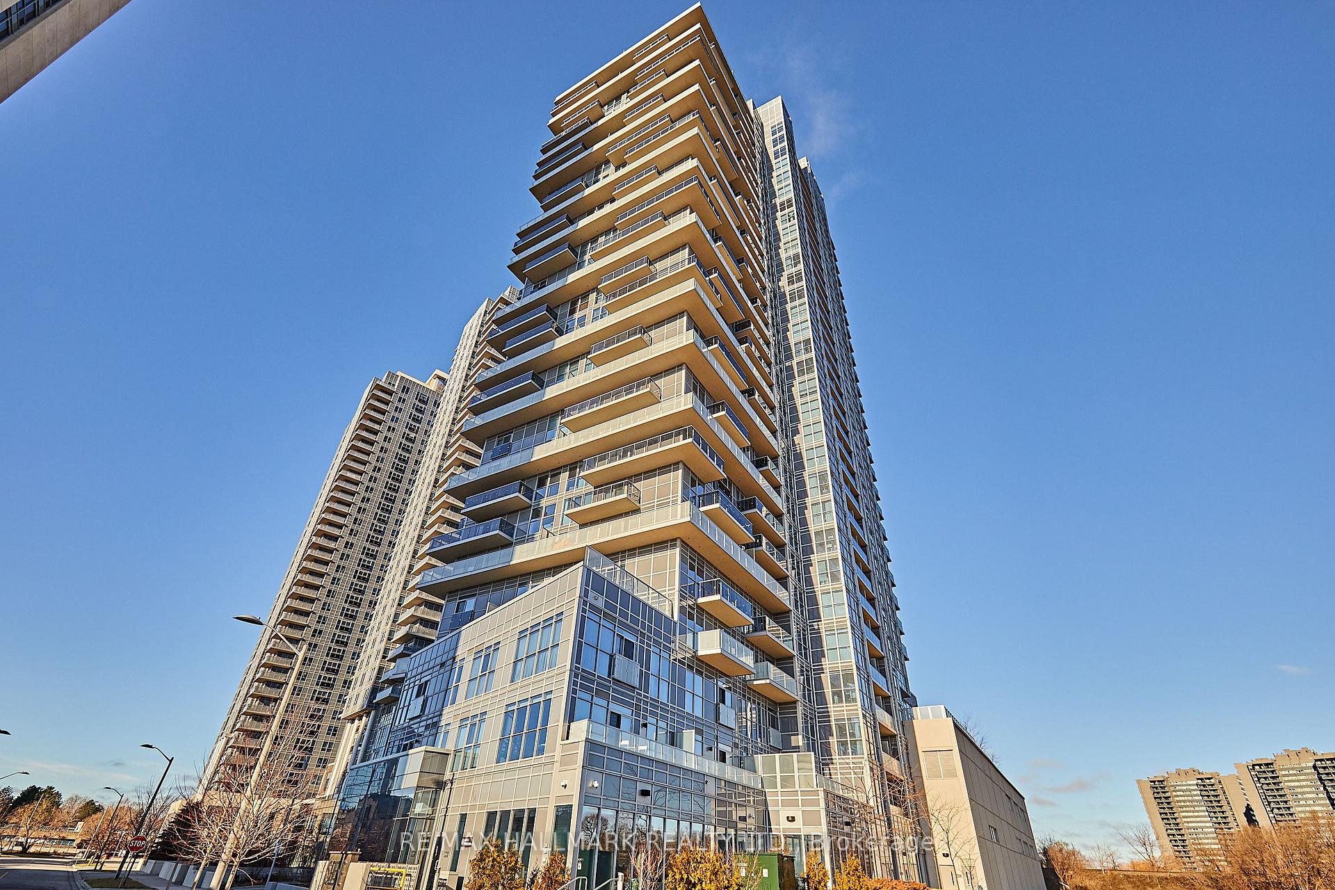 225 Village Green Square 1804, Toronto E07, ON M1S 0N4
