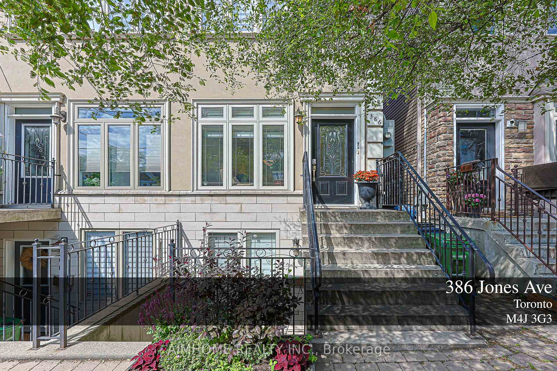386 Jones Avenue W, Toronto E01, ON M4J 3G3