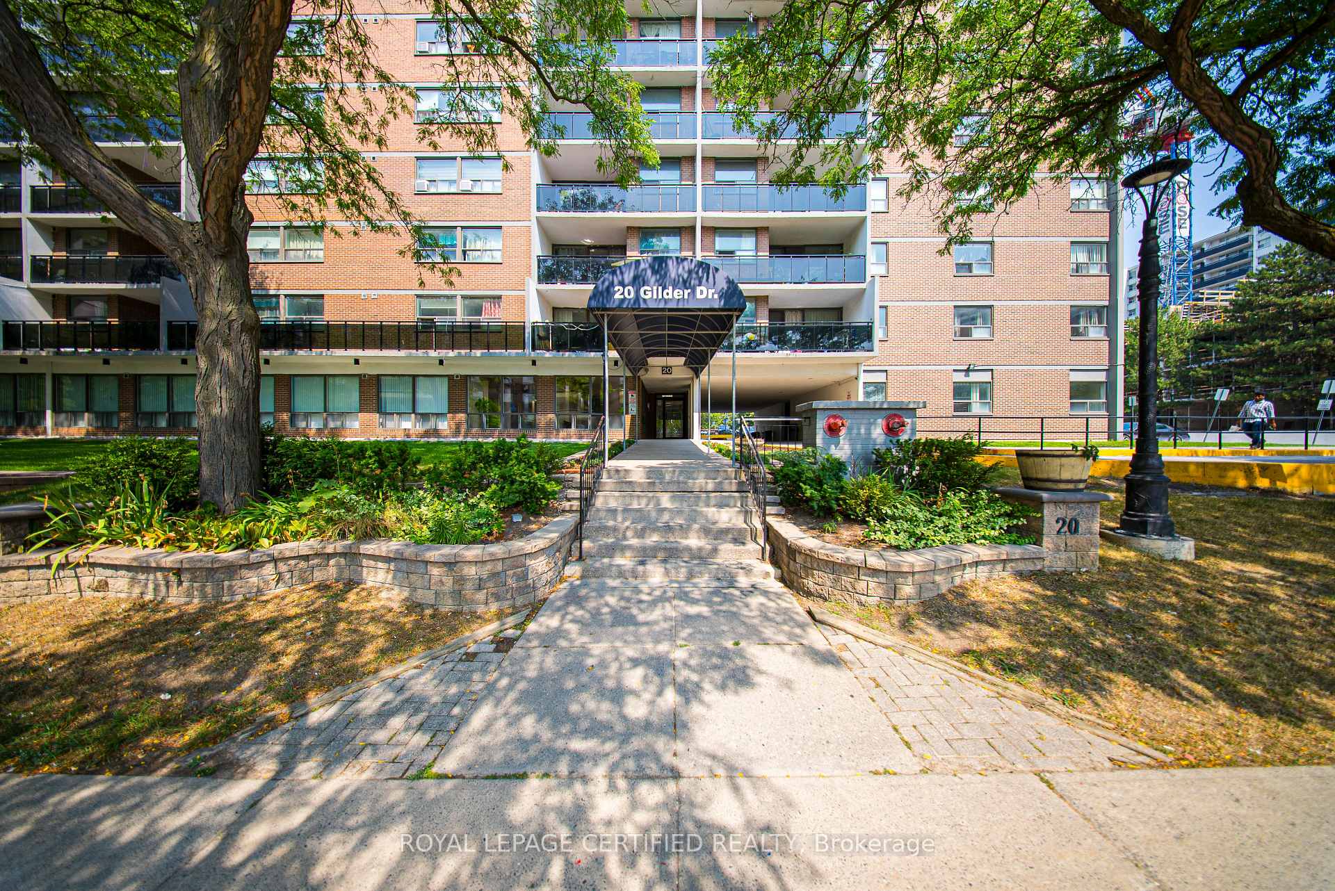 20 Gilder Drive 905, Toronto E08, ON M1K 5E1