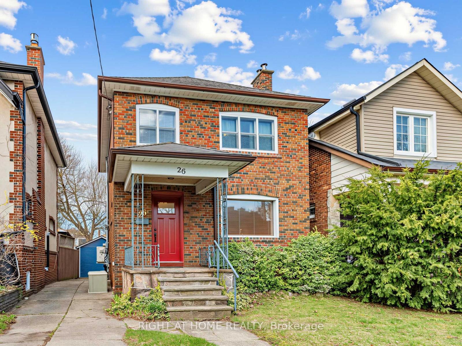 26 Maryland Boulevard, Toronto E03, ON M4C 5C9