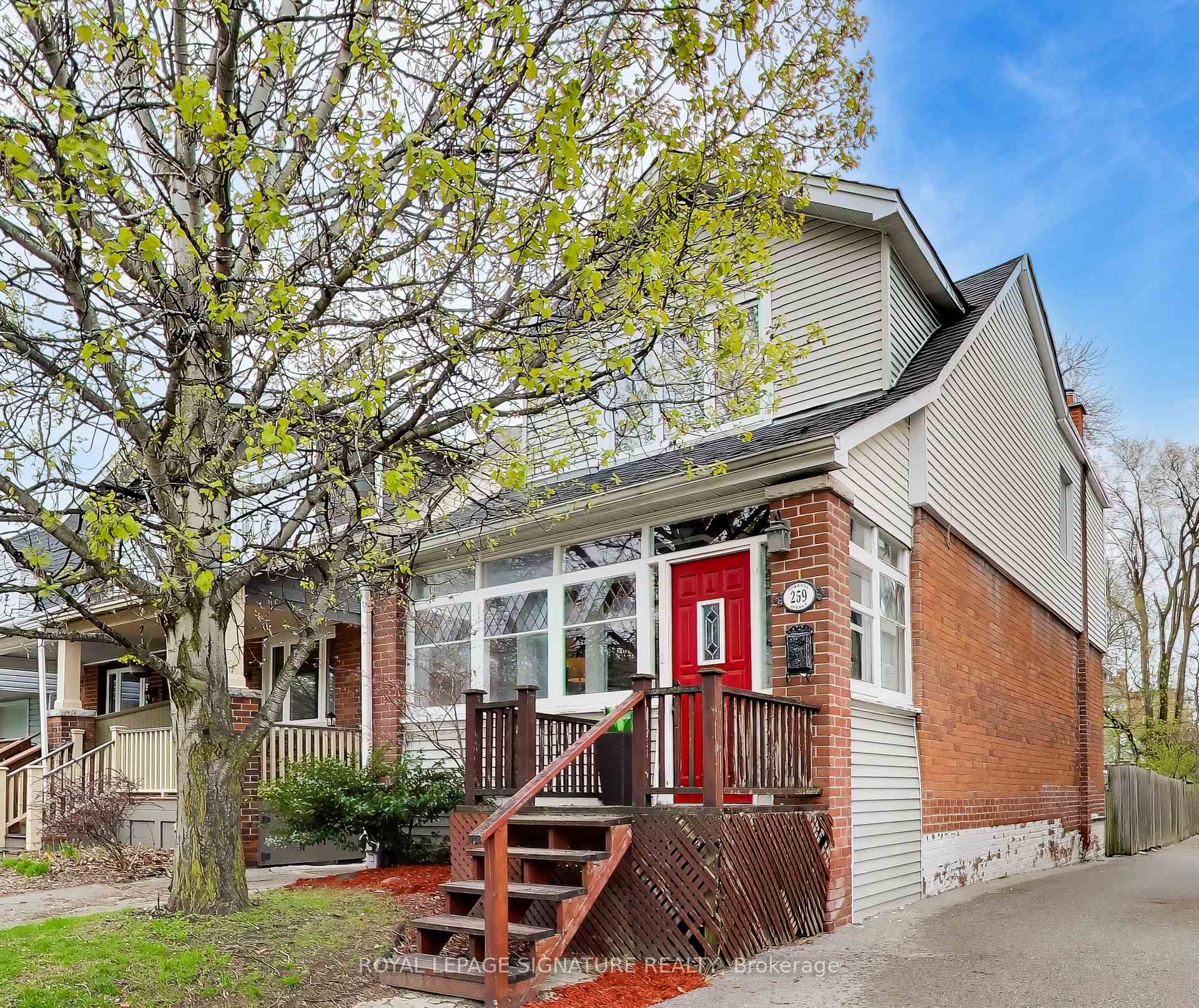 259 Torrens Avenue, Toronto E03, ON M4J 2P6