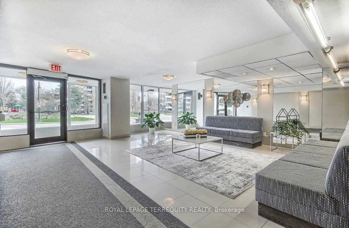 45 Huntingdale Boulevard 806, Toronto E05, ON M1W 2N8
