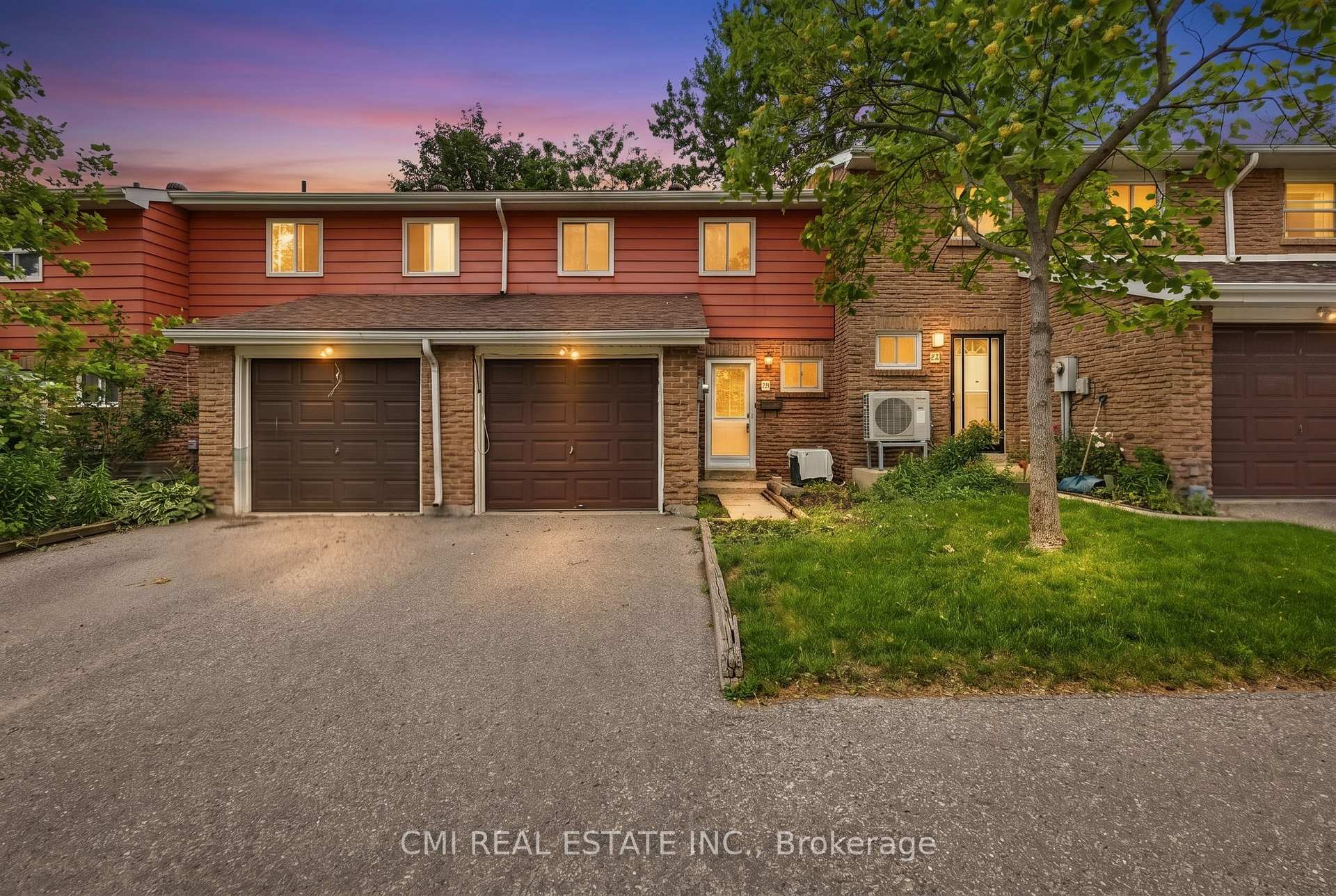 80 Dundalk Drive 44, Toronto E04, ON M1P 4T7