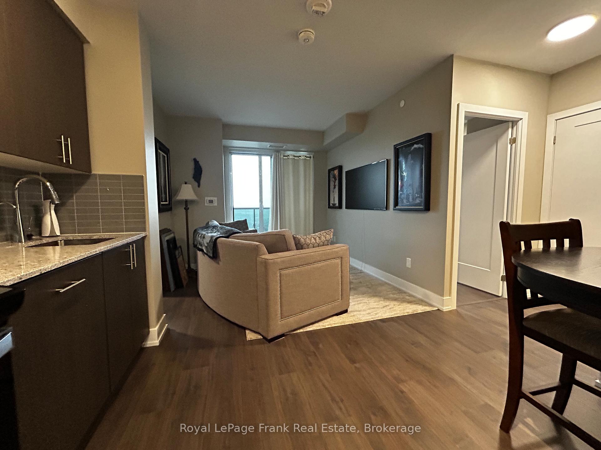 2550 Simcoe Street N 2118, Oshawa, ON L1L 0R5
