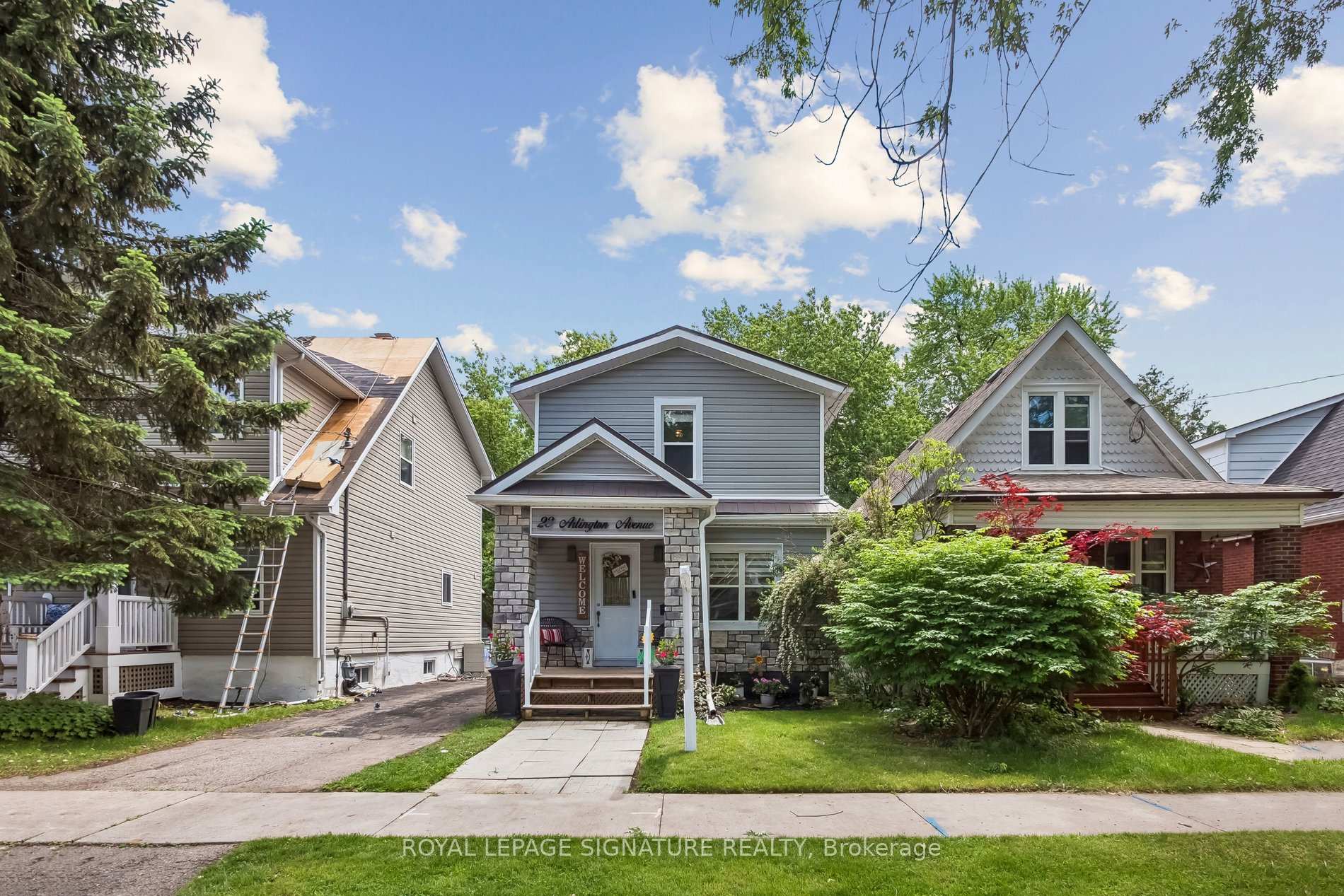 23 Arlington Avenue, Oshawa, ON L1G 2N3