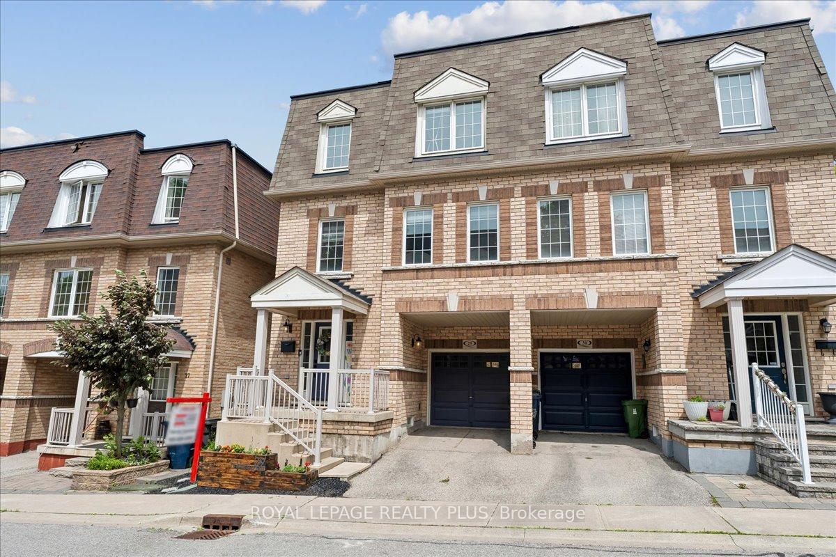 29 Jeremiah Lane, Toronto E08, ON M1J 0A3
