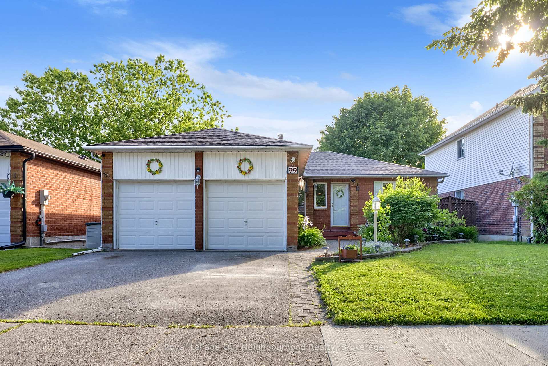 99 Foster Creek Drive, Clarington, ON L1B 1G5