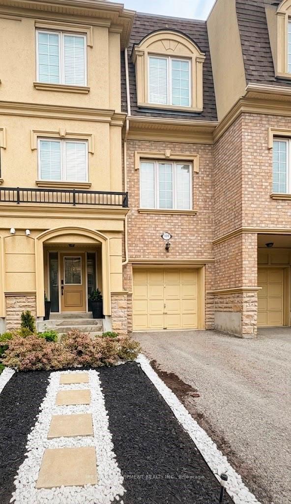 1250 St Martins Drive 108, Pickering, ON L1W 0A2