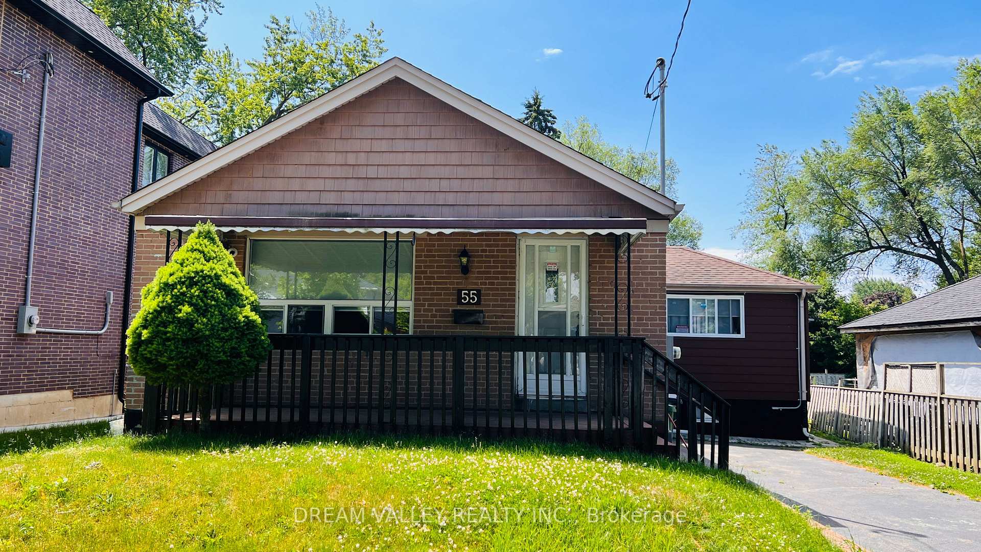 55 Colonial Avenue Main, Toronto E08, ON M1M 2C4