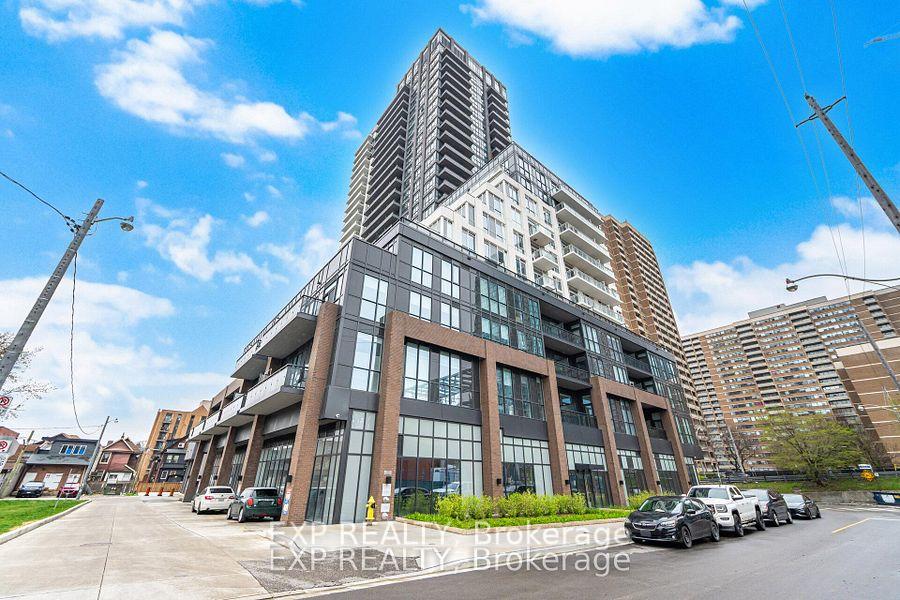 286 Main Street 10, Toronto E02, ON M4C 0B3