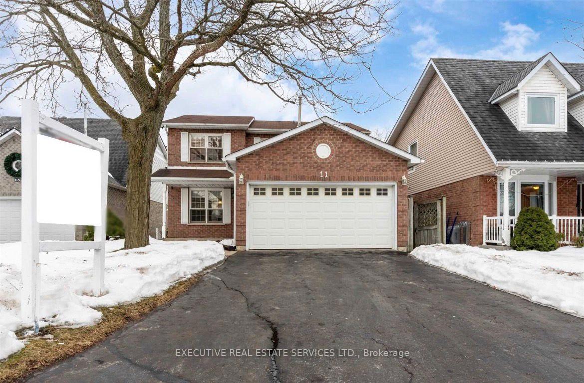 11 Upland Drive Upper, Whitby, ON L1N 8H6