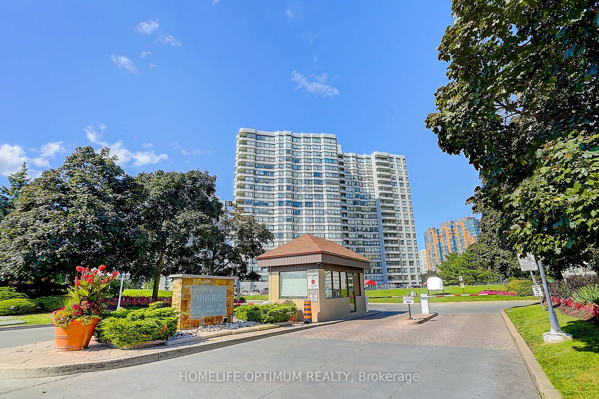 330 Alton Towers Circle 1506, Toronto E07, ON M1V 5H3
