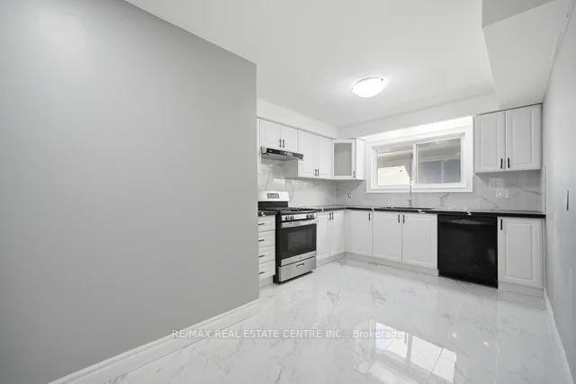 53 Farmhill Court, Toronto E11, ON M1B 2M1