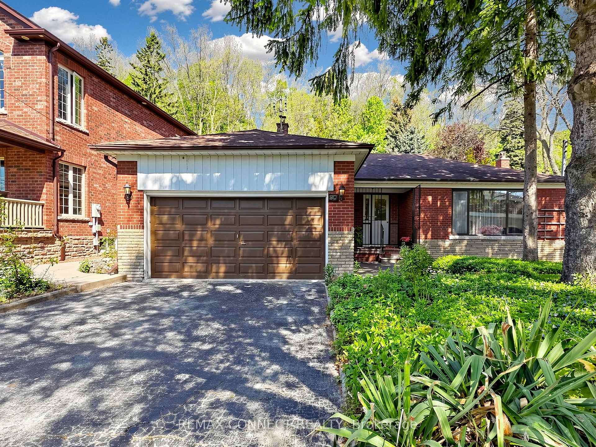 90 Sylvan Avenue, Toronto E08, ON M1M 1K1