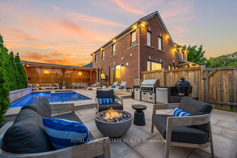 48 Haskell Avenue, Ajax, ON L1T 4Y8