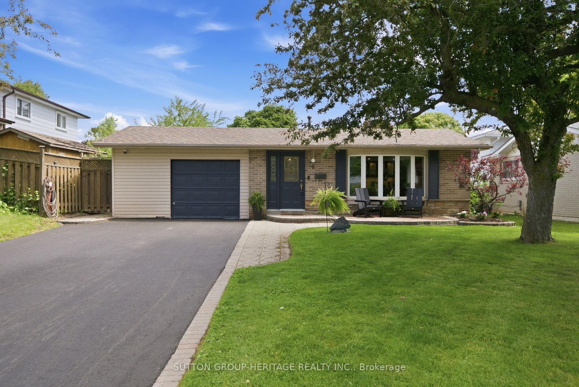 6 Lewin Crescent, Ajax, ON L1S 3A3