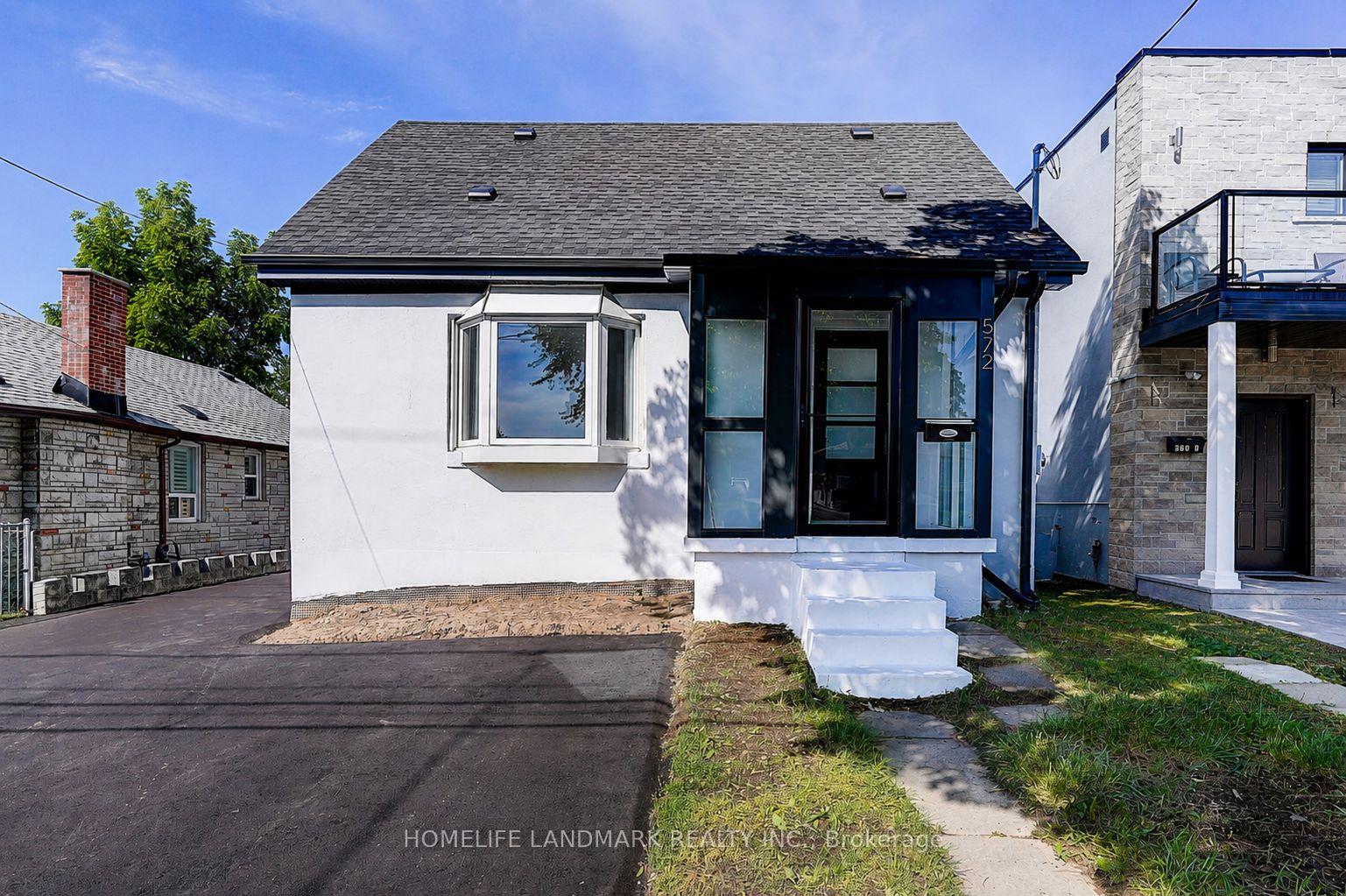 572 Pharmacy Avenue, Toronto E04, ON M1L 3G9