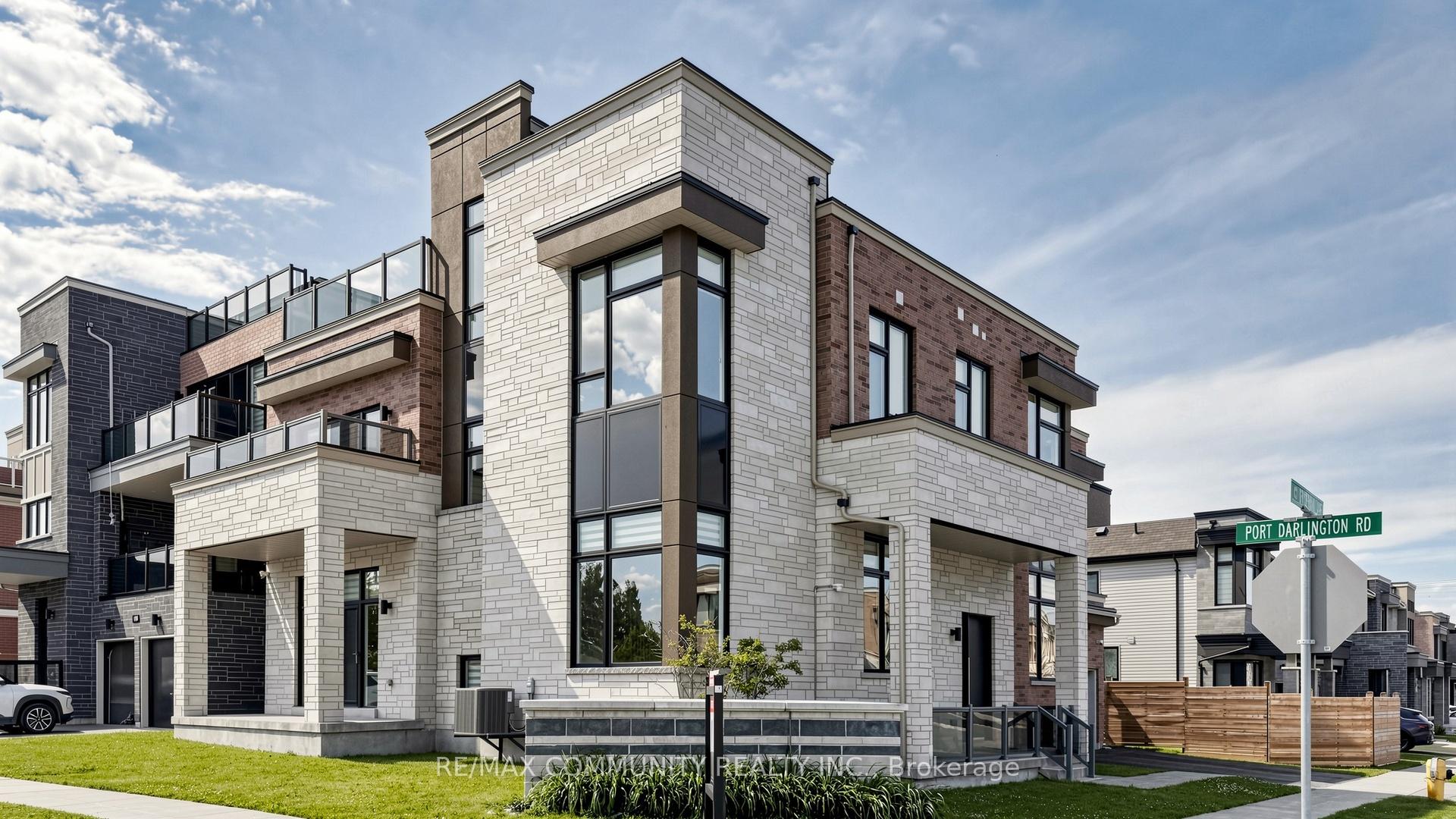2 Cryderman Lane, Clarington, ON L1C 1Z8