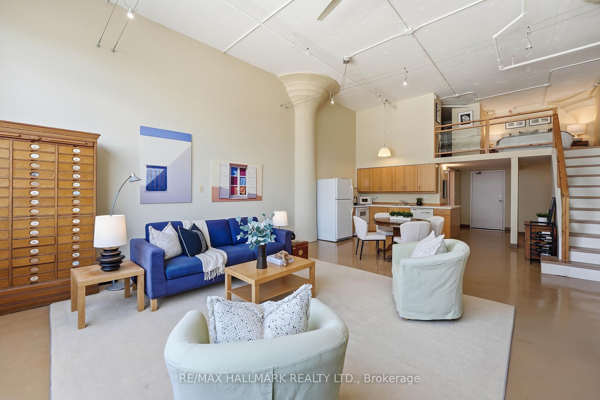 245 Carlaw Avenue 203, Toronto E01, ON M4M 2S6