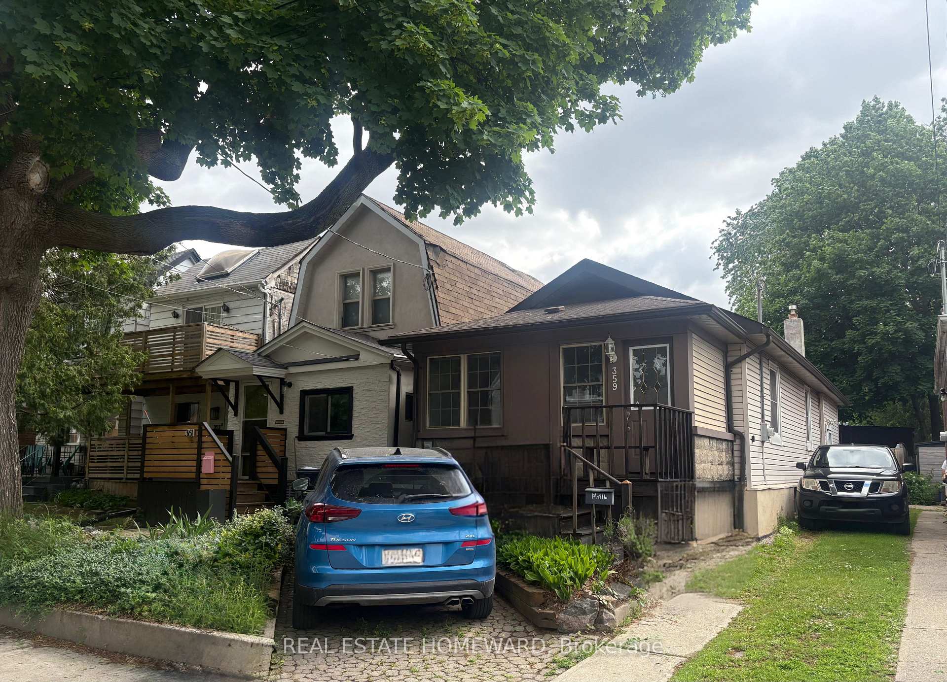 359 Cedarvale Avenue, Toronto E03, ON M4C 4K5