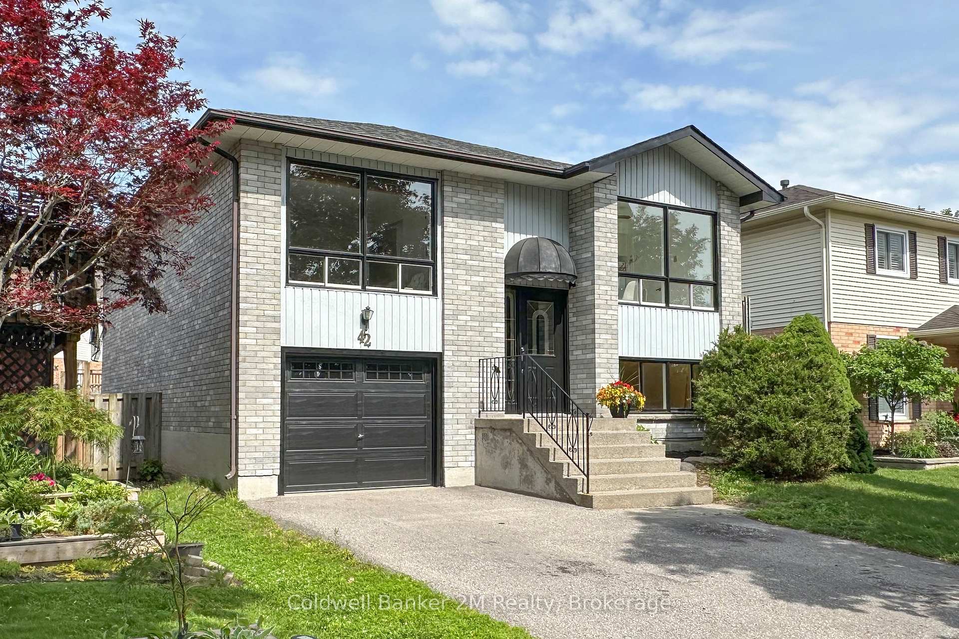 42 Kintyre Street, Clarington, ON L1E 2E4