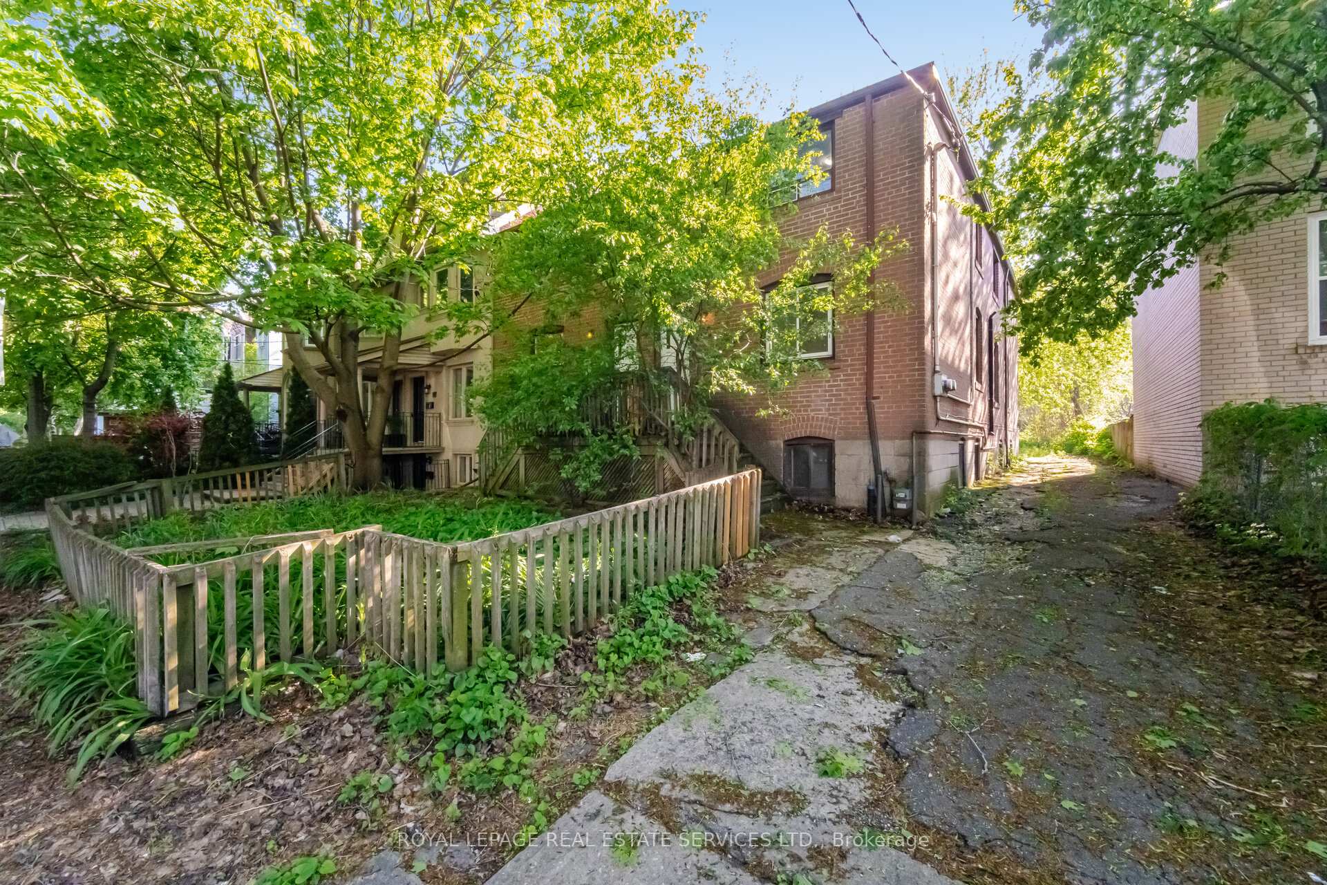 76-78 Lewis Street, Toronto E01, ON M4M 2H3