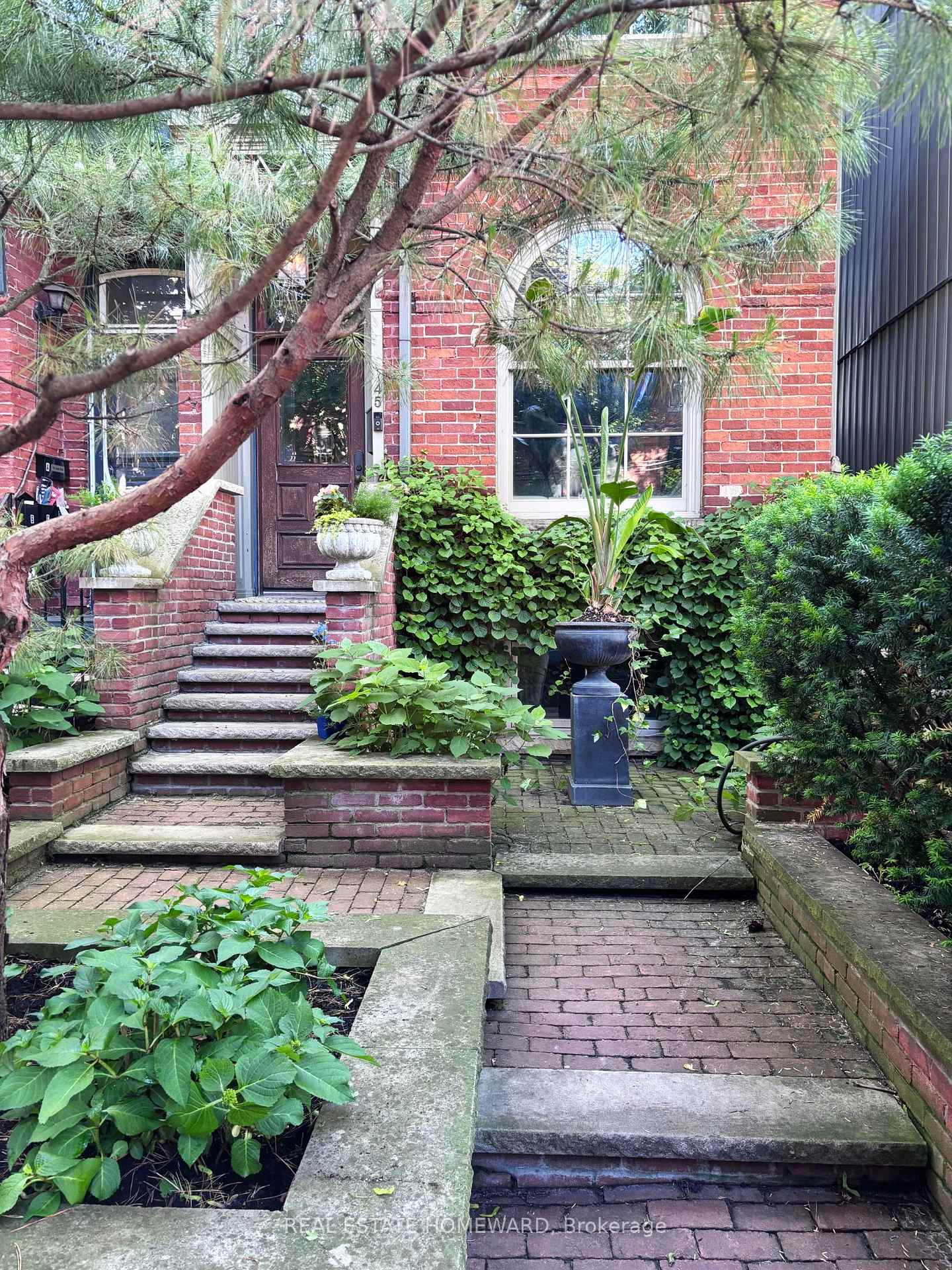 45 Grant Street, Toronto E01, ON M4M 2H6