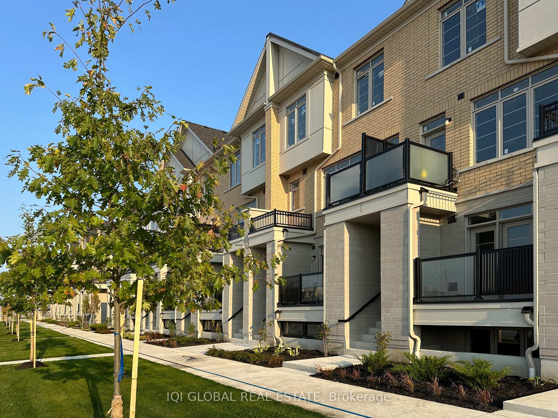 1655 Palmers Sawmill Road 209, Pickering, ON L1X 0R3