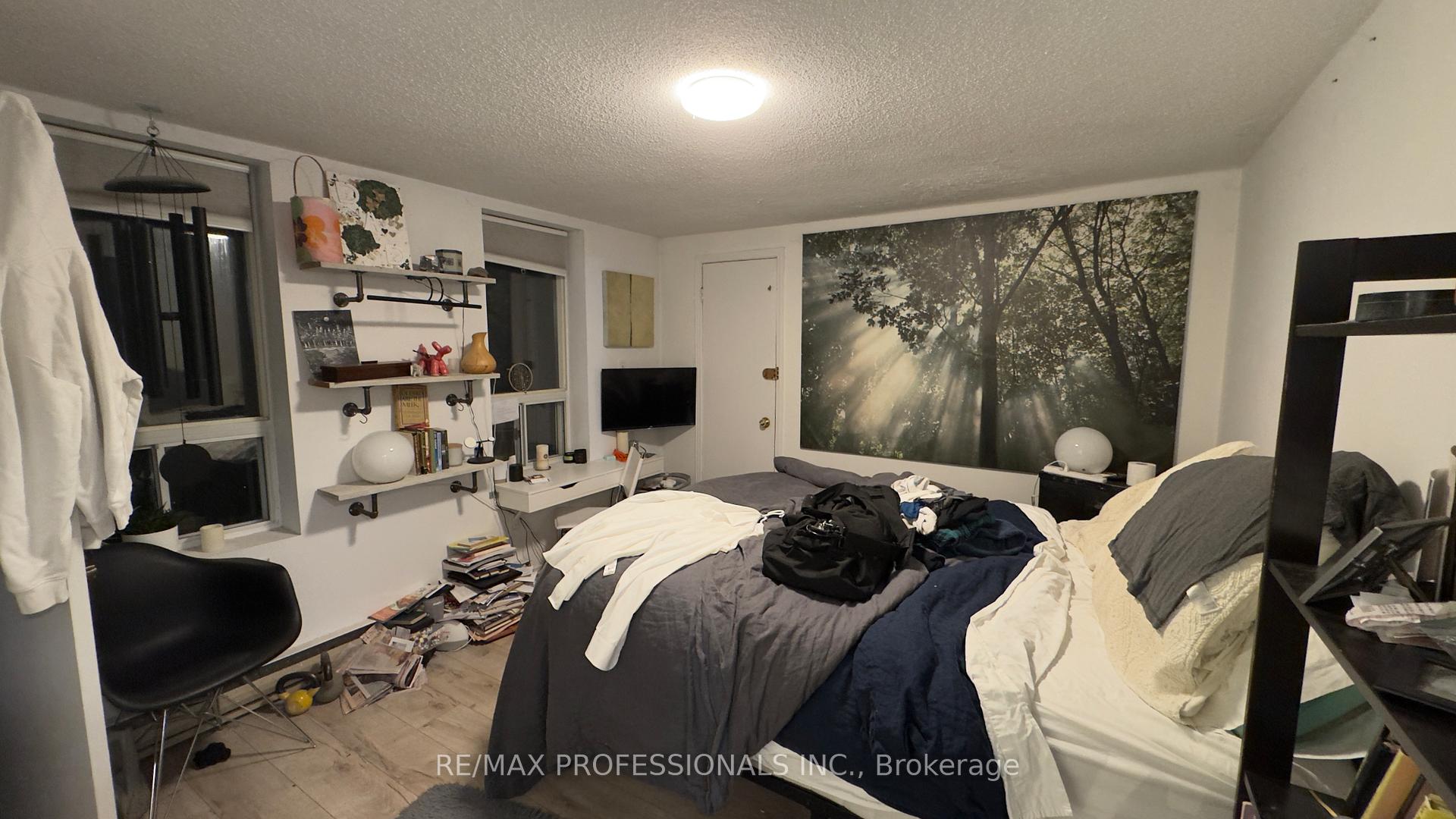 41 Albemarle Avenue S 3, Toronto E01, ON M4K 1H6