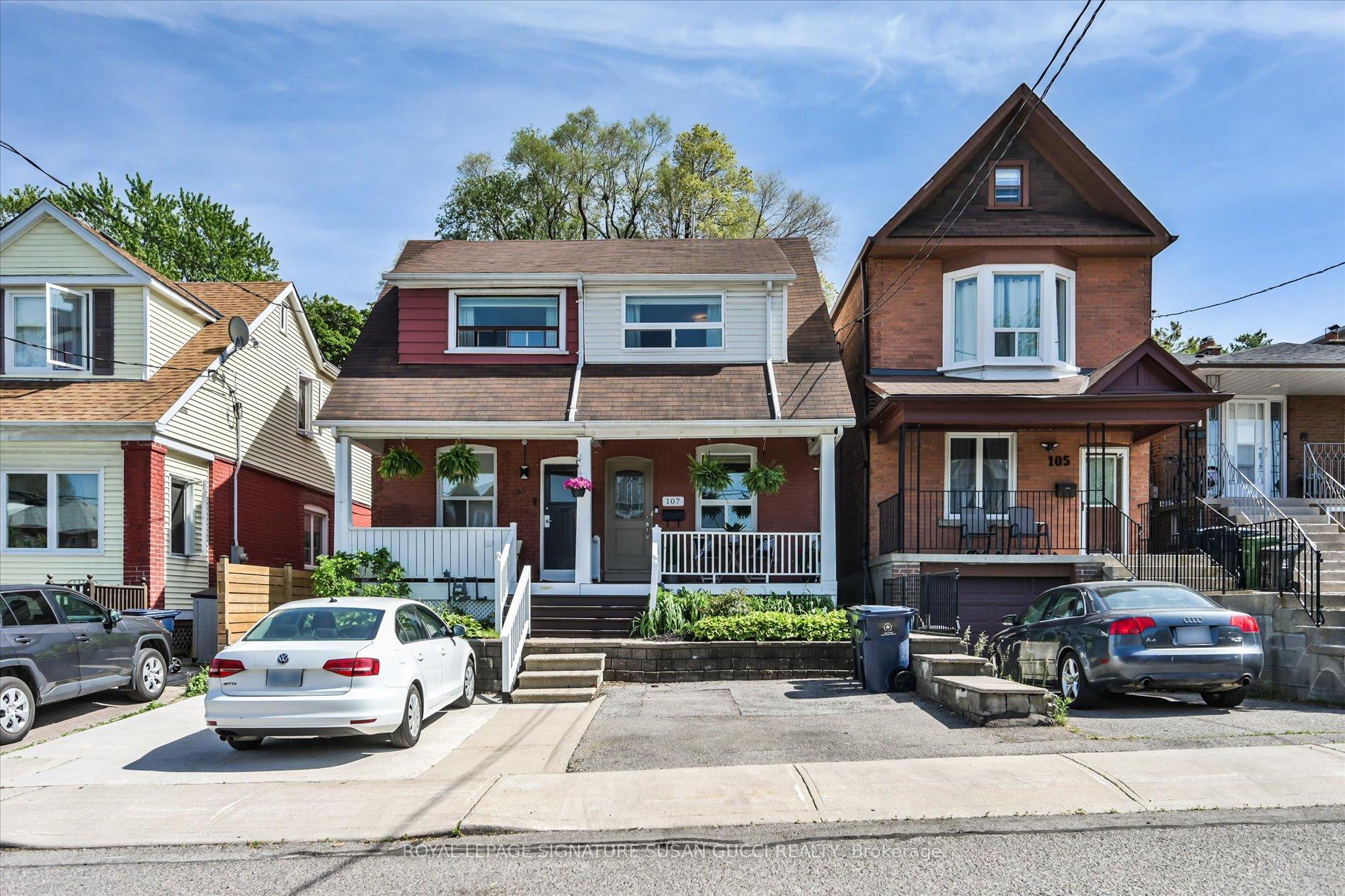 107 Barker Avenue, Toronto E03, ON M4C 2N8