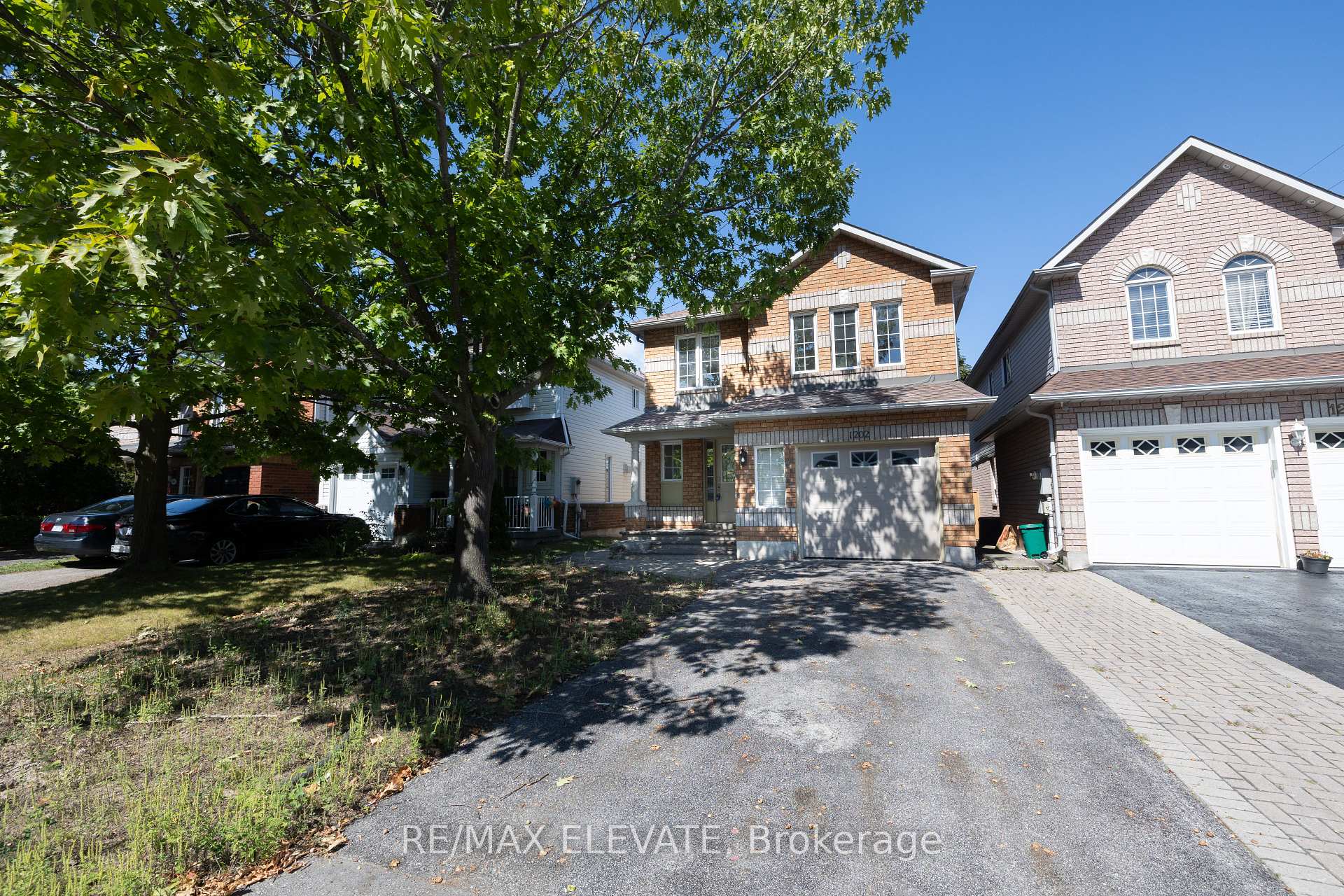 1202 Monica Cook Place, Pickering, ON L1W 4A4