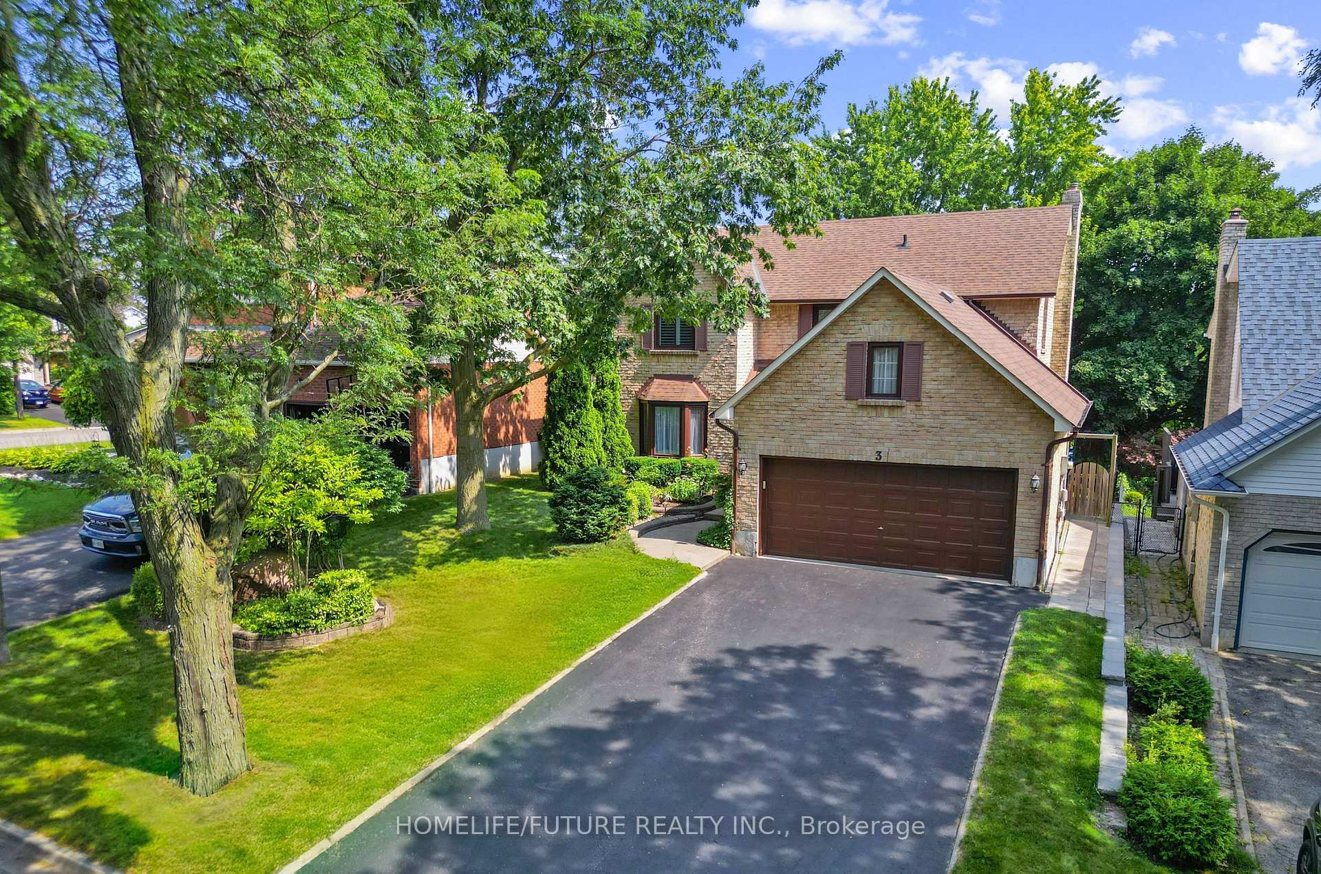 3 Nearctic Court Bsmt, Whitby, ON L1N 6P7