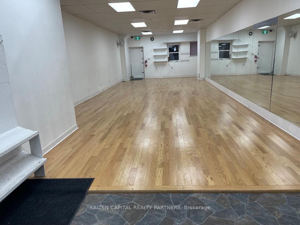 2637 Eglinton Avenue E, Toronto E04, ON M1K 2S2