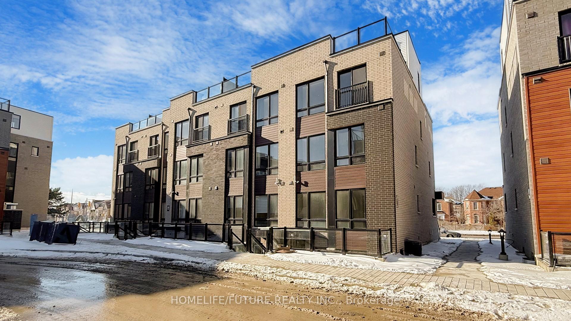 235 Mclevin Avenue 21, Toronto E11, ON M1B 0E8