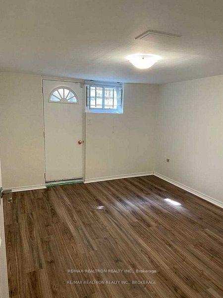 40 Meighen Avenue BSMT, Toronto E03, ON M4B 2G9