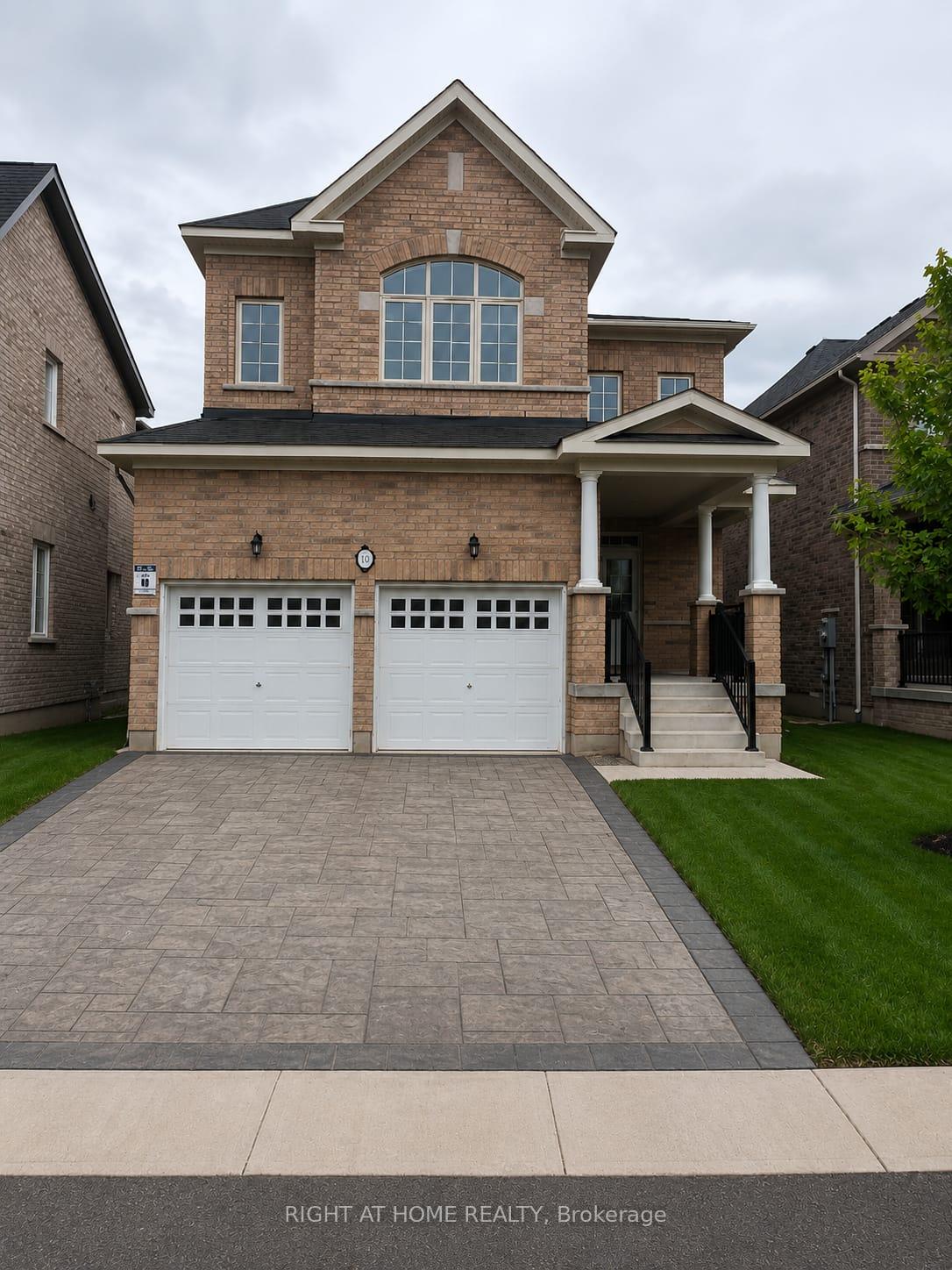 10 Northern breeze Crescent, Whitby, ON L1R 0N9