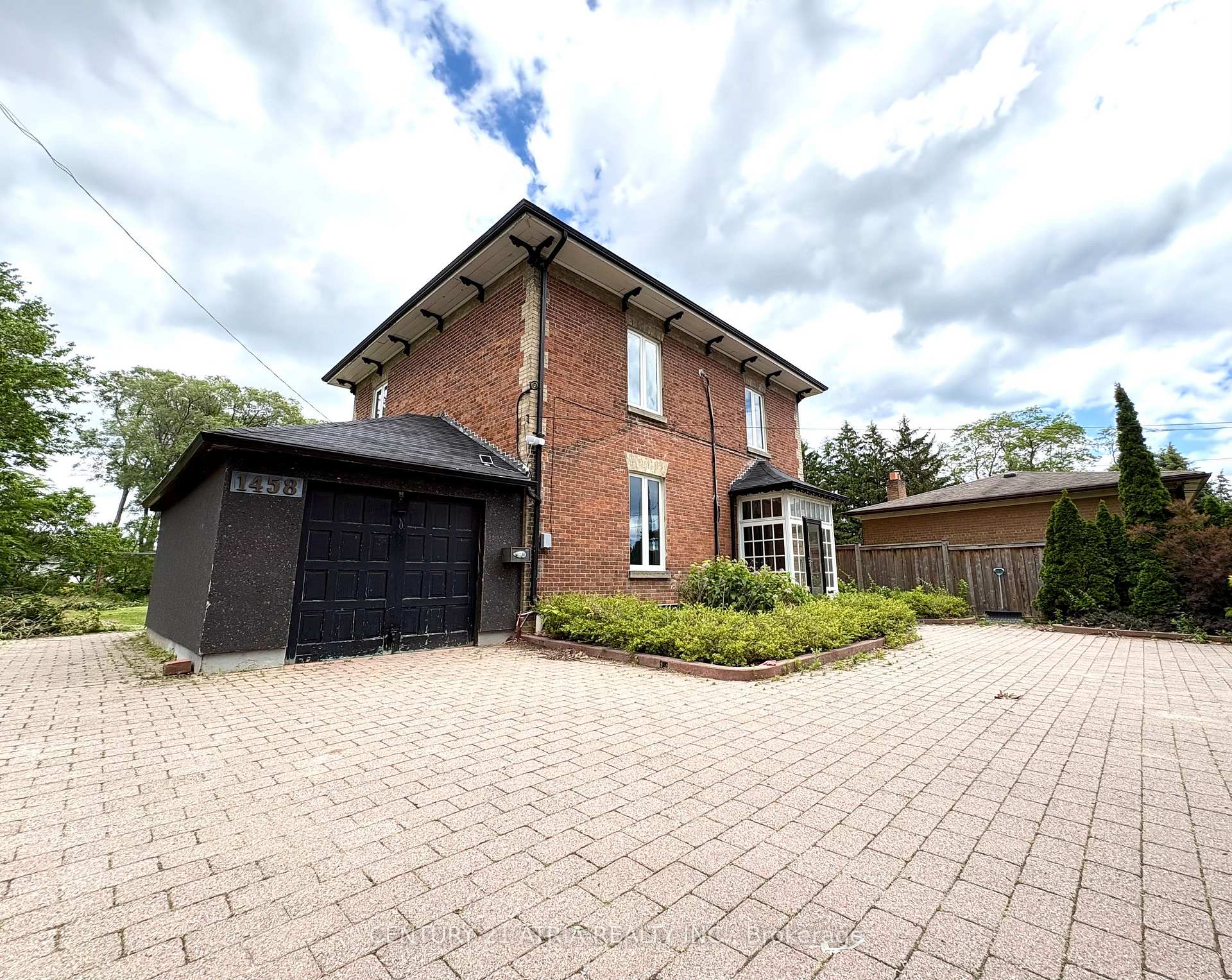 1458 Military Trail Room 1, Toronto E10, ON M1C 1A9