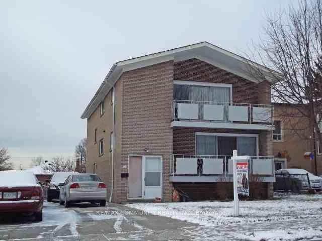 30 Canlish Road 1, Toronto E04, ON M1P 1S4
