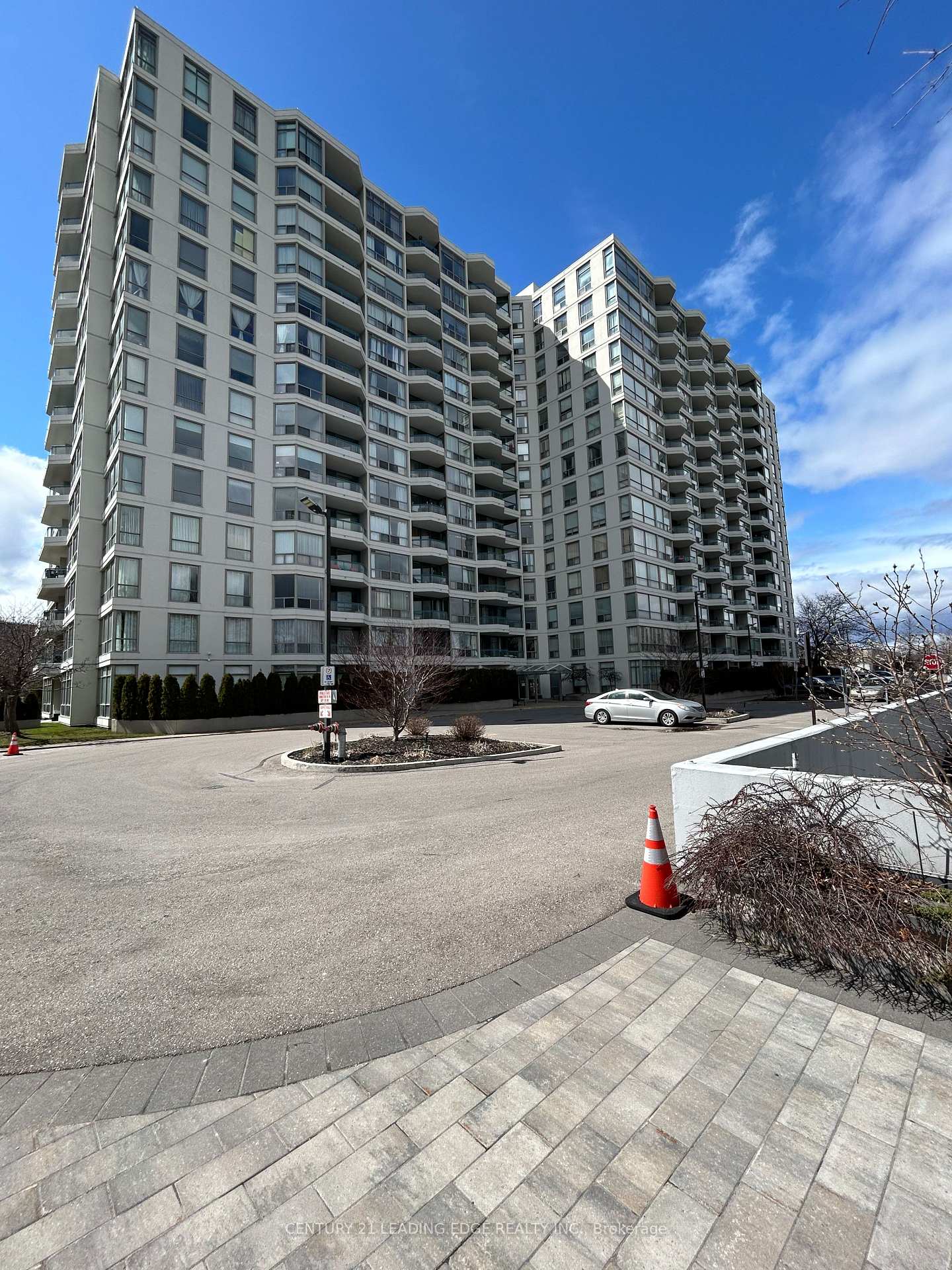 4727 Sheppard Avenue E 316, Toronto E07, ON M1S 5B3